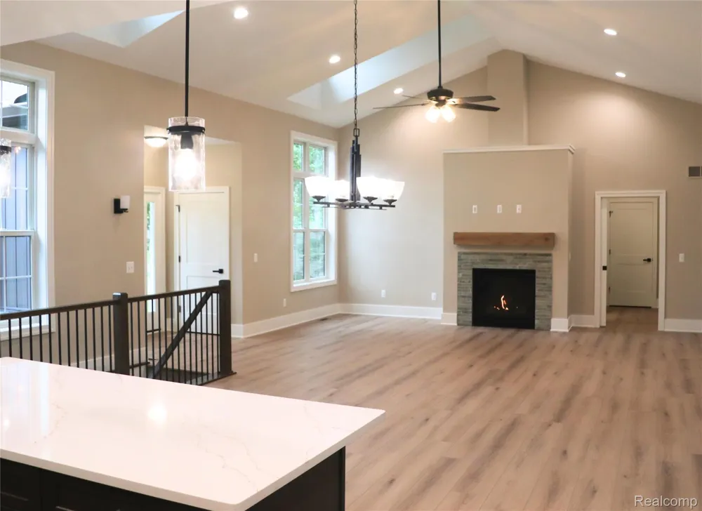 7877 Donegal Court Tyrone Township, MI 48430