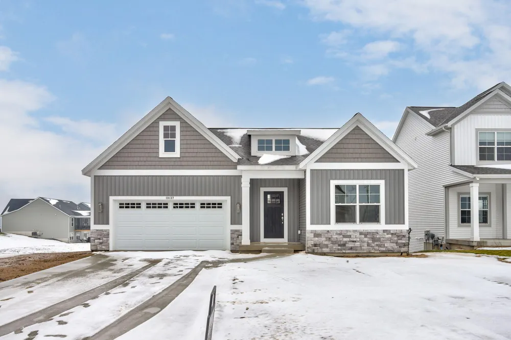 10137 Strawberry Lane