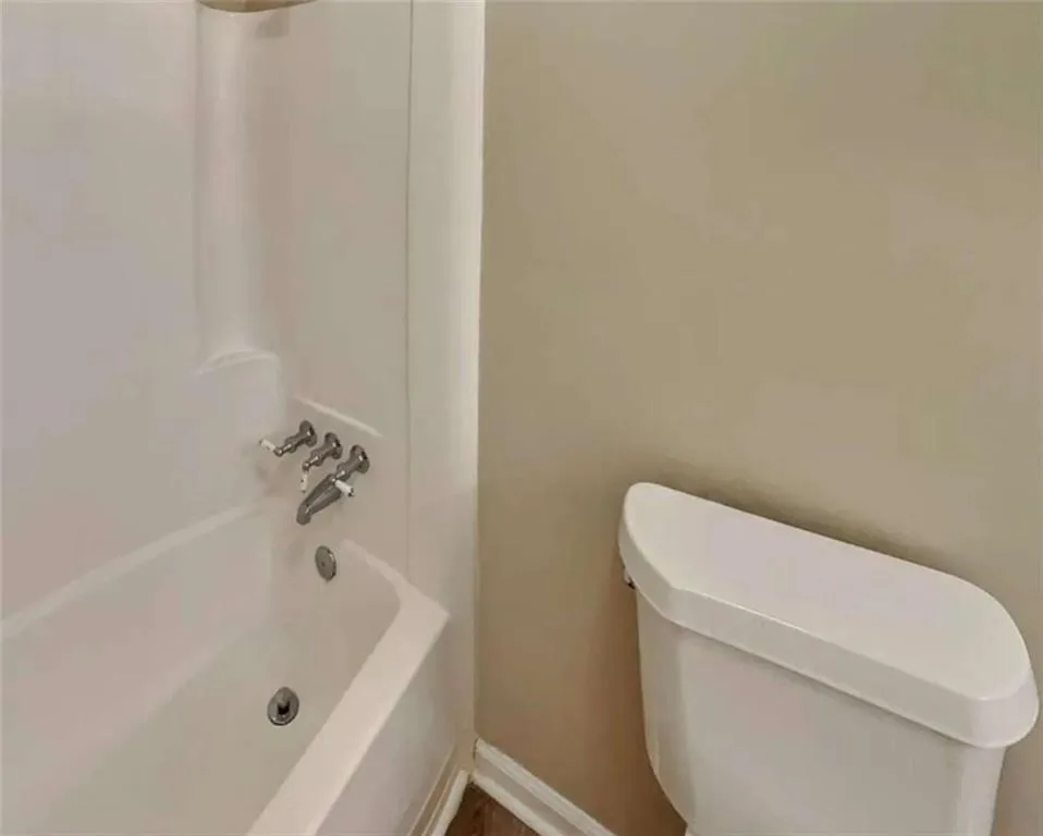 8602 Creekwood Way Jonesboro, GA 30238