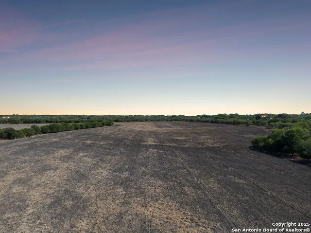 11735 obrien Atascosa, TX 78002