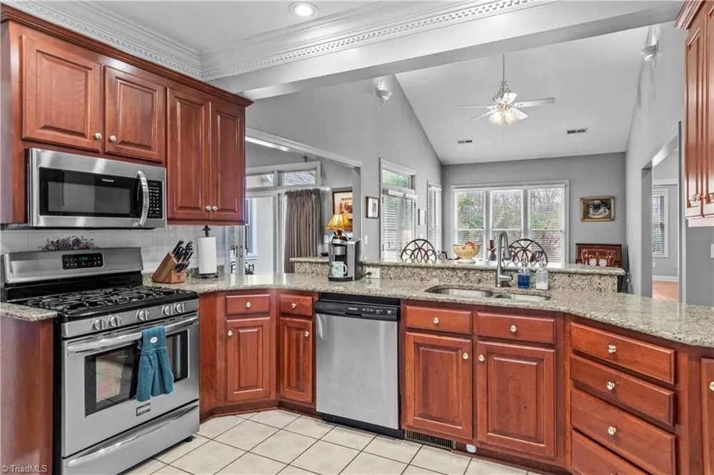 108 Candor Oaks New London, NC 28127