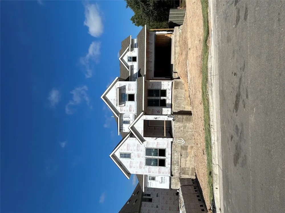 1904 Crimson Sunset Drive Georgetown, TX 78628