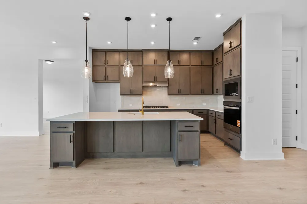 1904 Crimson Sunset Drive Georgetown, TX 78628