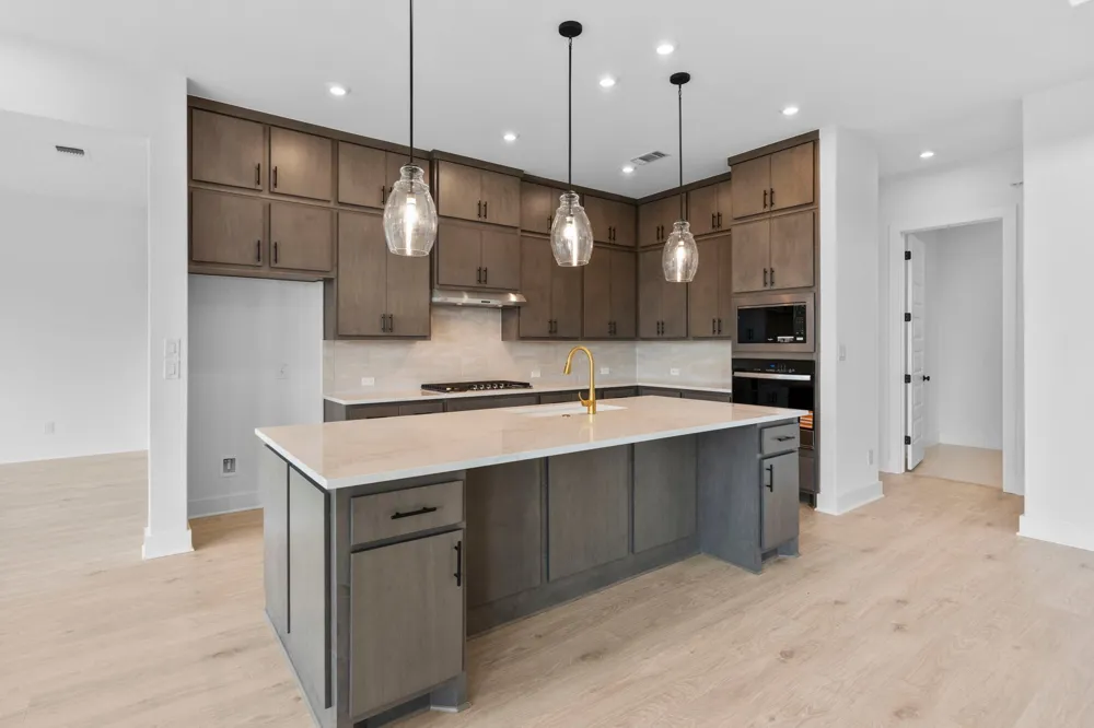 1904 Crimson Sunset Drive Georgetown, TX 78628