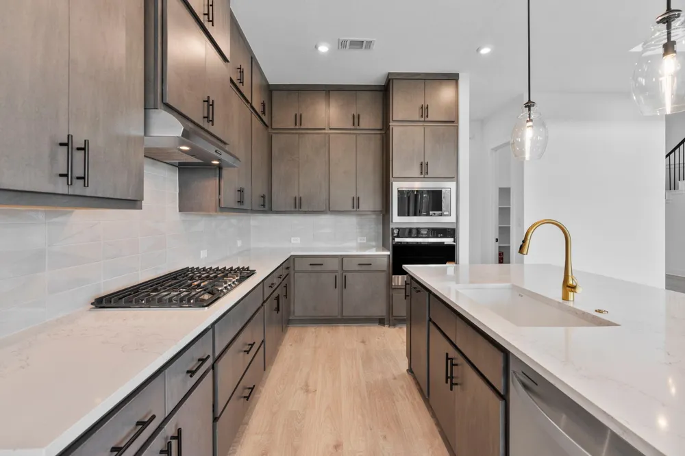 1904 Crimson Sunset Drive Georgetown, TX 78628