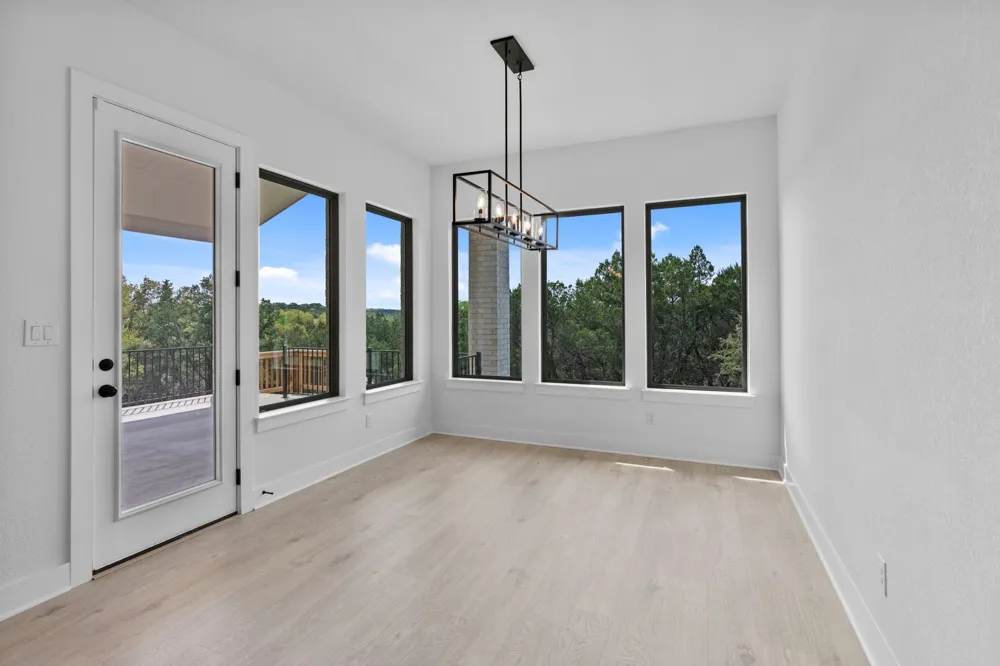 1904 Crimson Sunset Drive Georgetown, TX 78628