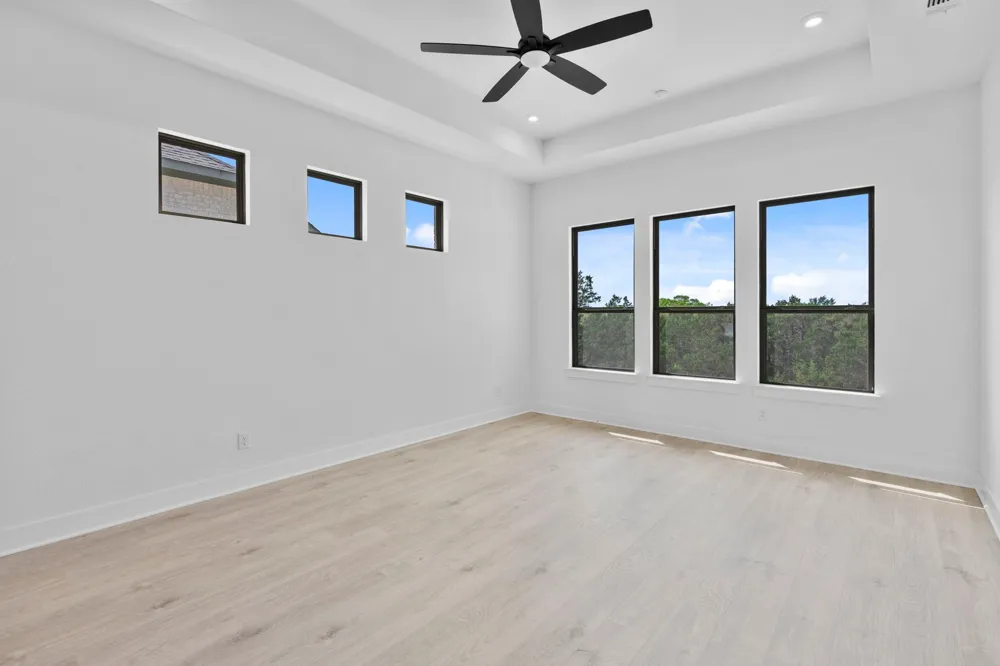 1904 Crimson Sunset Drive Georgetown, TX 78628
