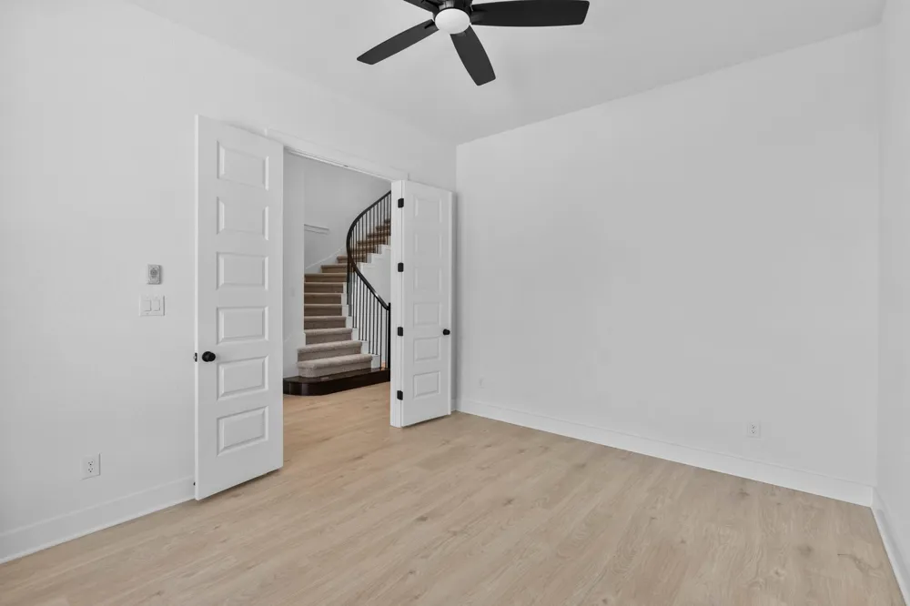 1904 Crimson Sunset Drive Georgetown, TX 78628