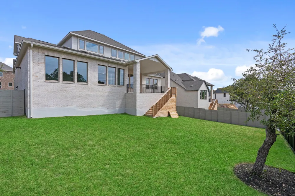 1904 Crimson Sunset Drive Georgetown, TX 78628