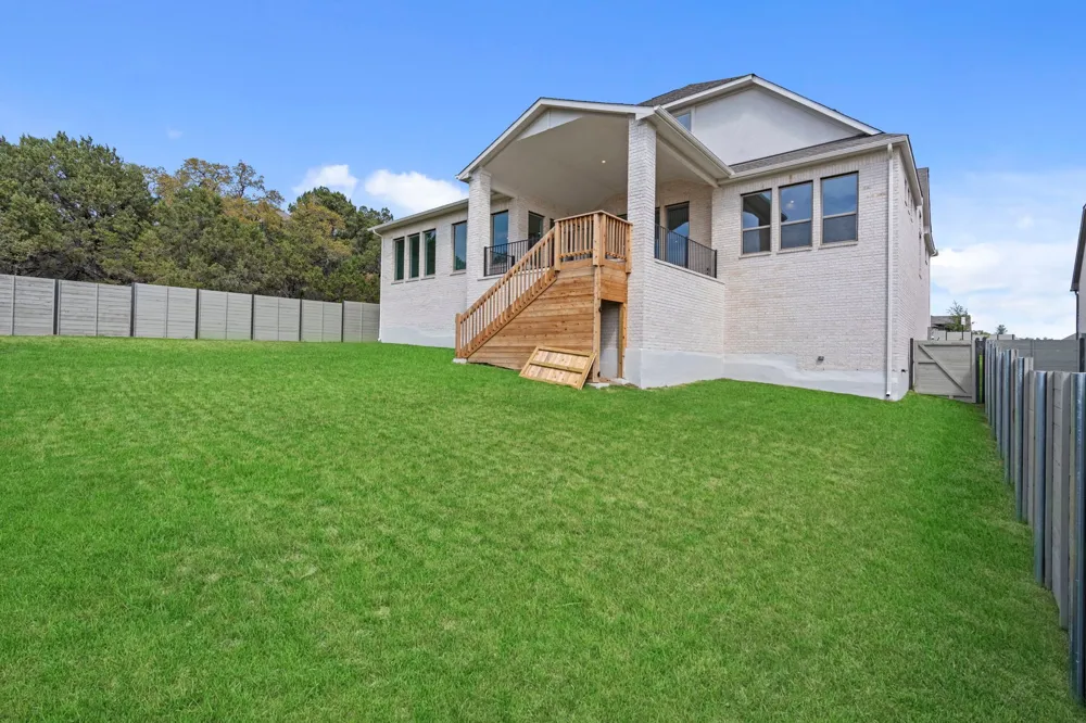 1904 Crimson Sunset Drive Georgetown, TX 78628