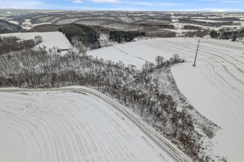 TBD County Road P Fountain City, WI 54629