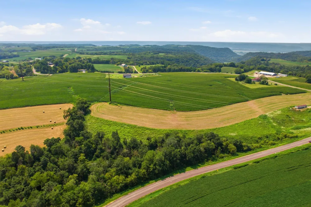 TBD County Road P Fountain City, WI 54629