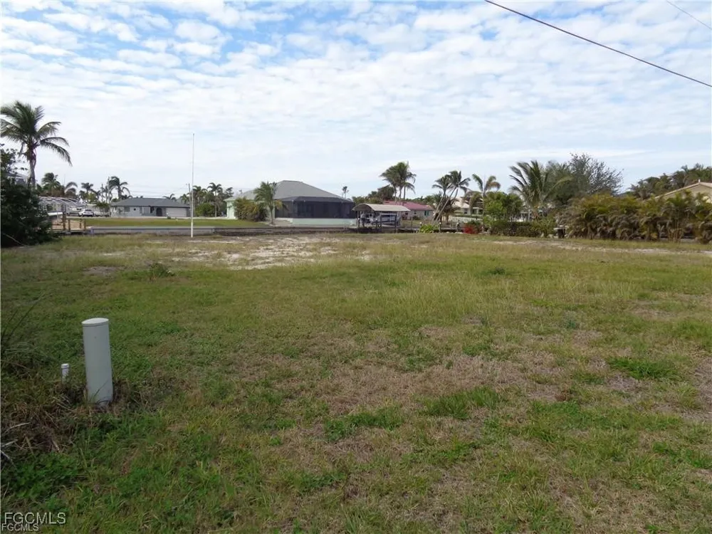 Cussell Drive St James City, FL 33956