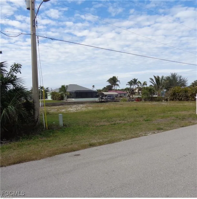 Cussell Drive St James City, FL 33956