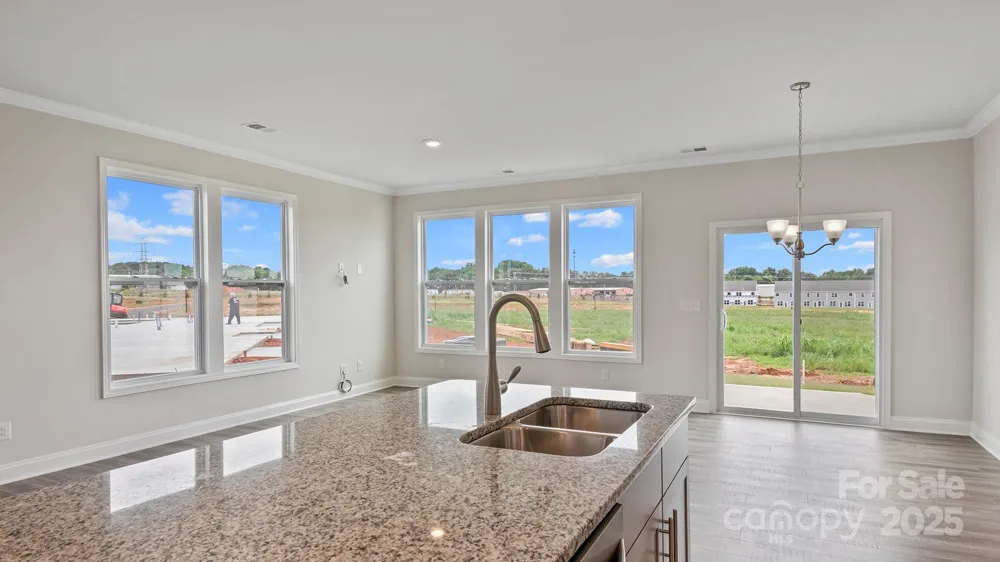 369 Creekview Road Hendersonville, NC 28792
