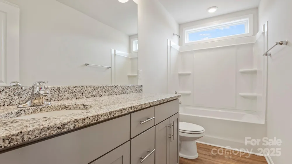 369 Creekview Road Hendersonville, NC 28792