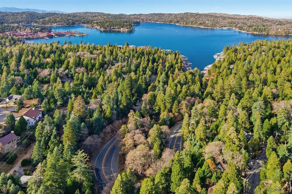 State Highway Lake Arrowhead, CA 92352