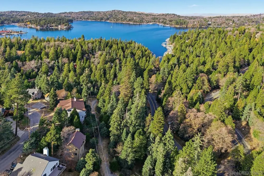 State Highway Lake Arrowhead, CA 92352