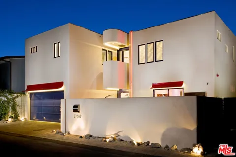 27082 Malibu Cove Colony Drive