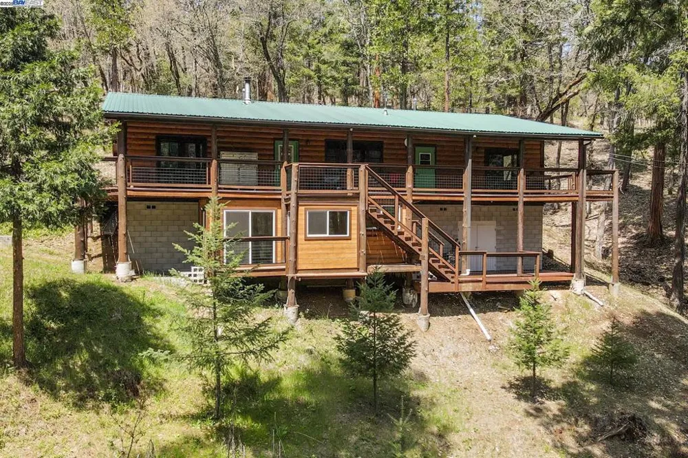 4298 Little Browns Creek Rd Weaverville, CA 96093