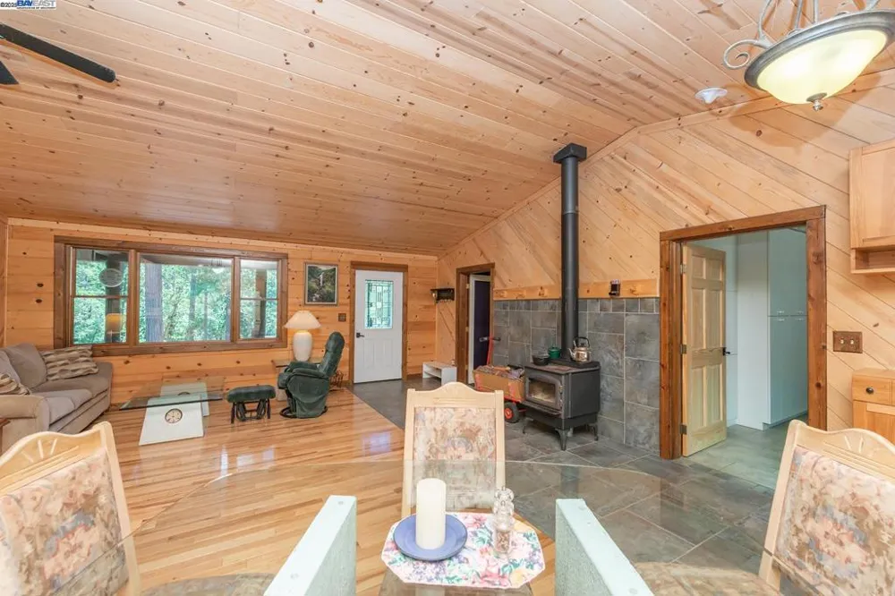 4298 Little Browns Creek Rd Weaverville, CA 96093