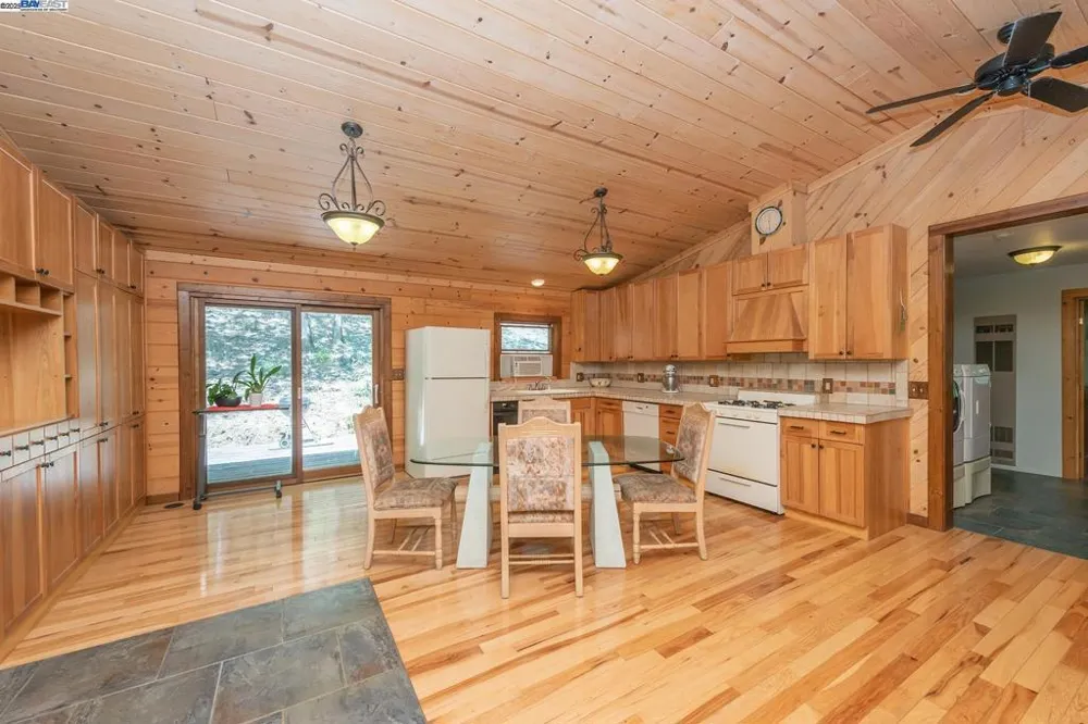 4298 Little Browns Creek Rd Weaverville, CA 96093