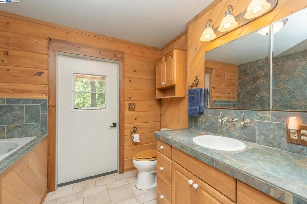 4298 Little Browns Creek Rd Weaverville, CA 96093