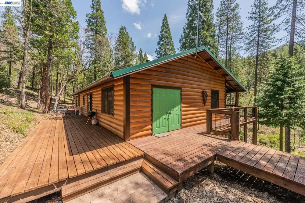 4298 Little Browns Creek Rd Weaverville, CA 96093