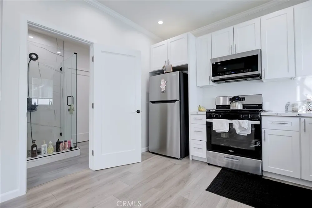 10531 Greenburn Avenue Sunland, CA 91040
