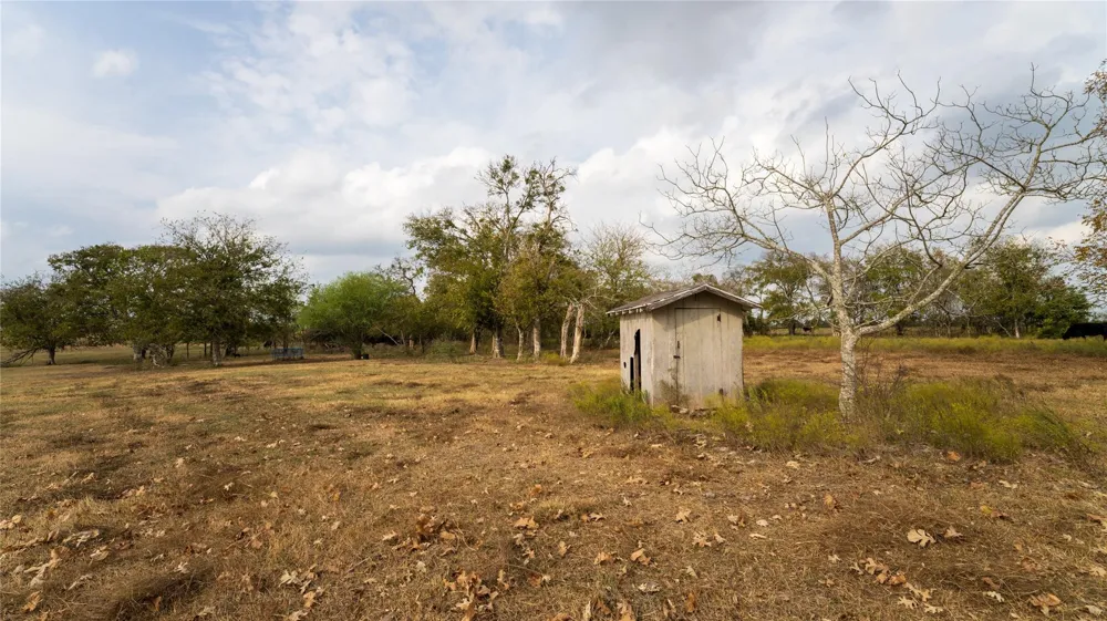 4646 Fm 2679 Road Burton, TX 77835