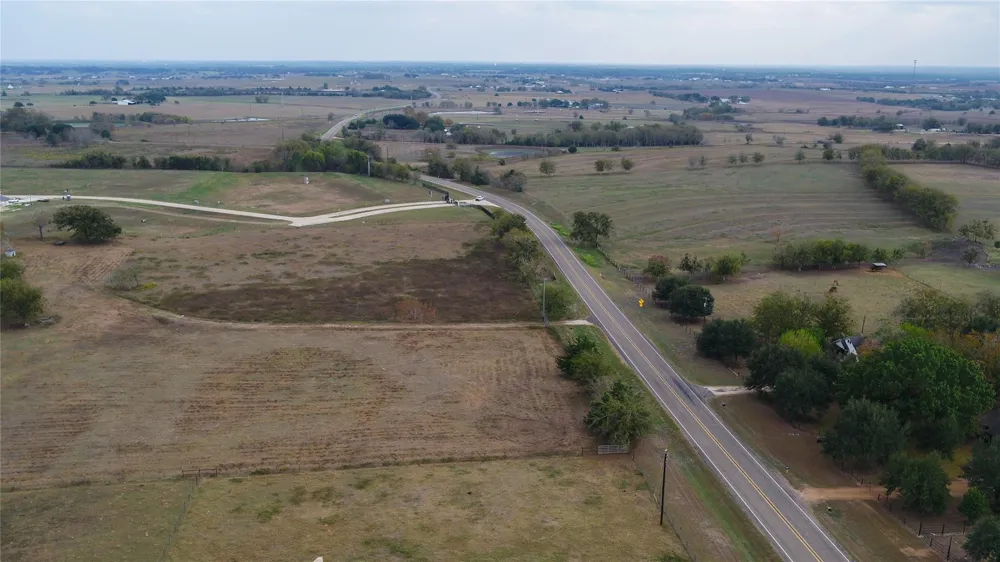 4646 Fm 2679 Road Burton, TX 77835