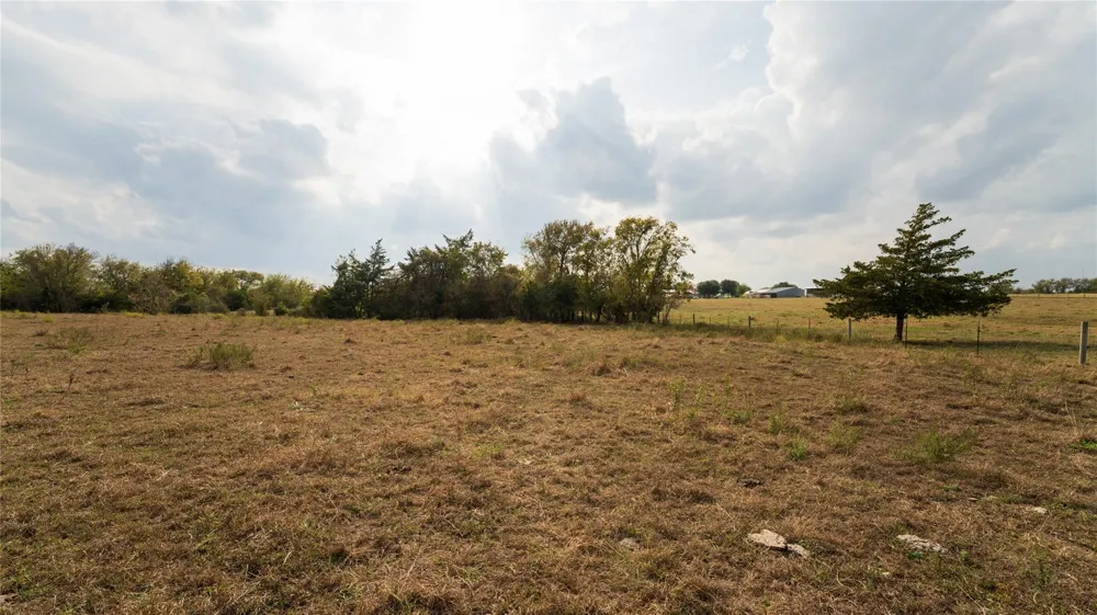 4646 Fm 2679 Road Burton, TX 77835