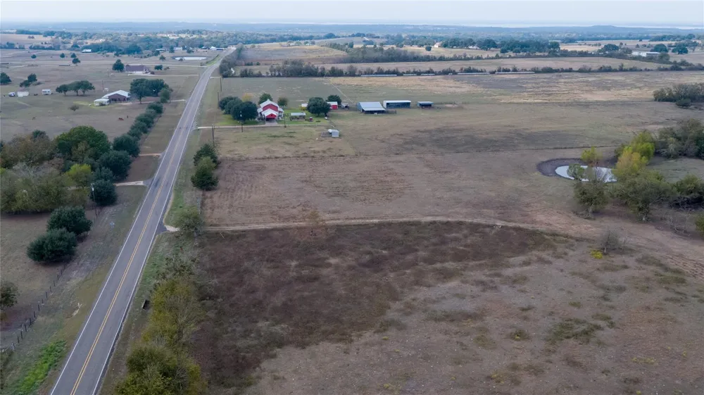 4646 Fm 2679 Road Burton, TX 77835