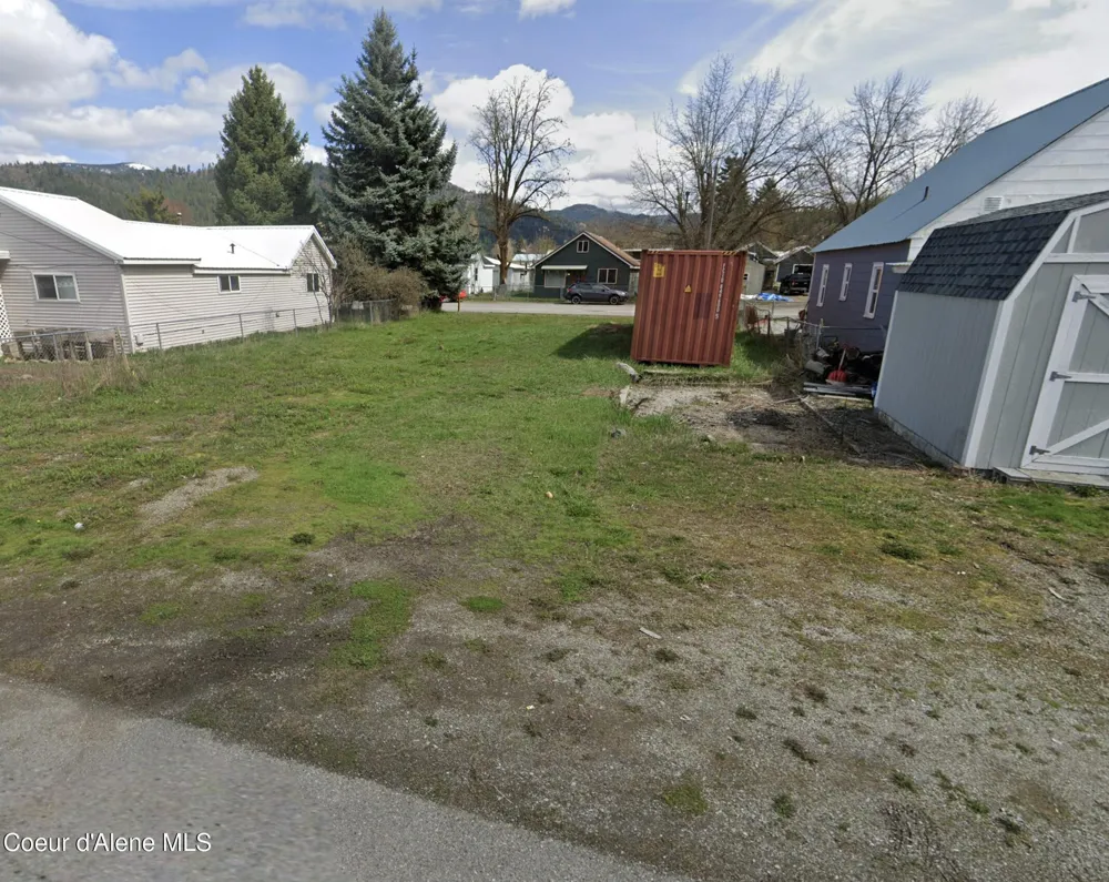 110 H STREET Smelterville, ID 83868