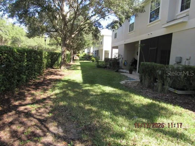 1944 GREENWOOD VALLEY DRIVE Plant City, FL 33563