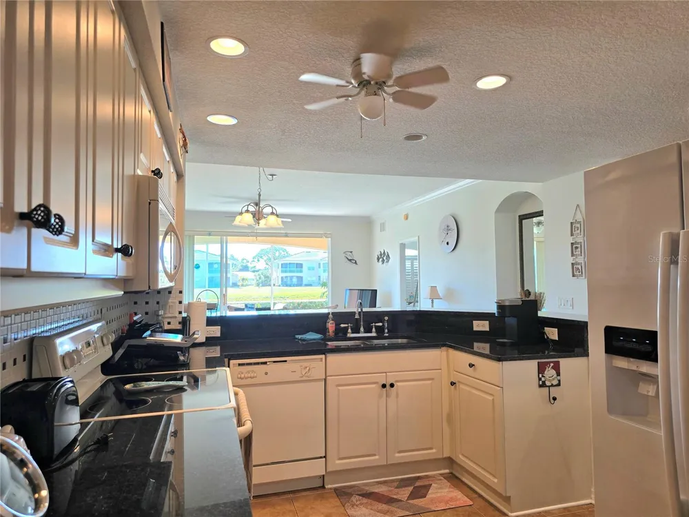 6446 7TH AVENUE CIRCLE W #6446 Bradenton, FL 34209