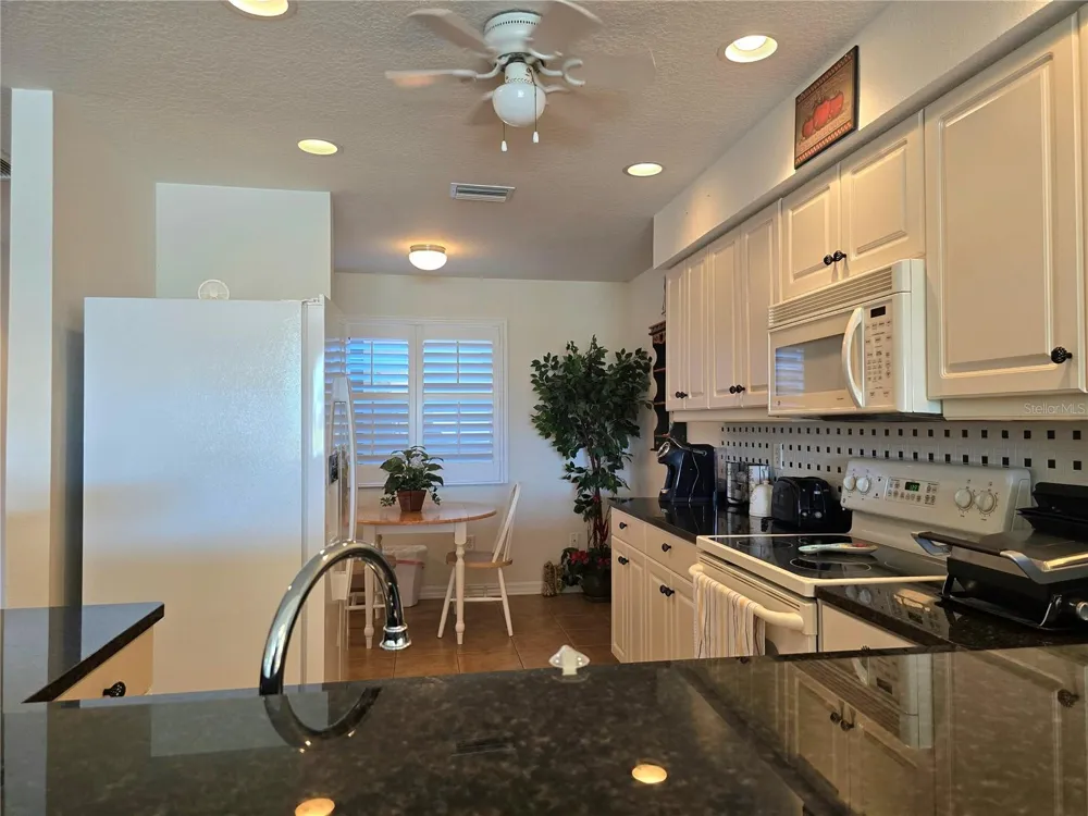 6446 7TH AVENUE CIRCLE W #6446 Bradenton, FL 34209