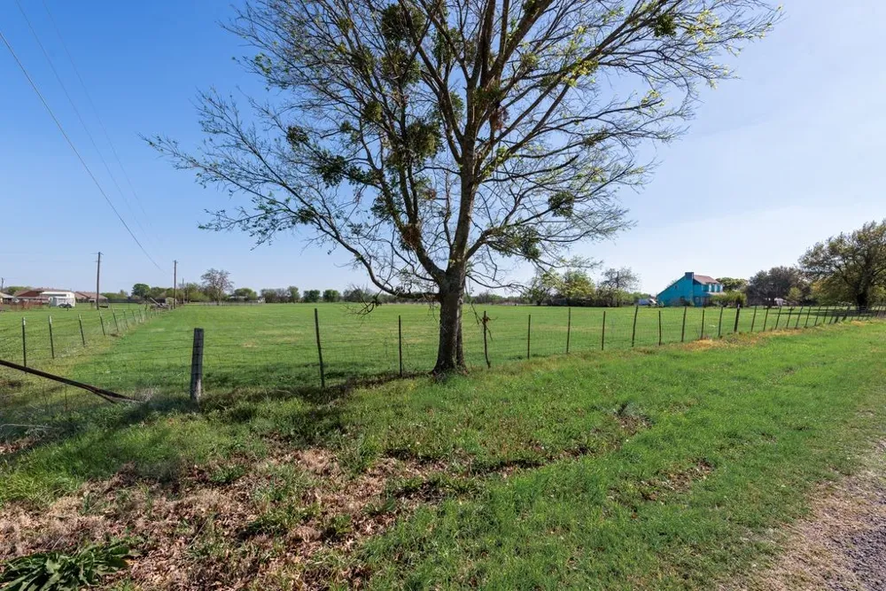Southwick Drive Palmer, TX 75152