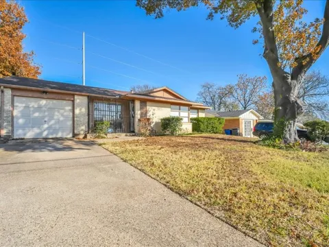 509 Bluewood Drive