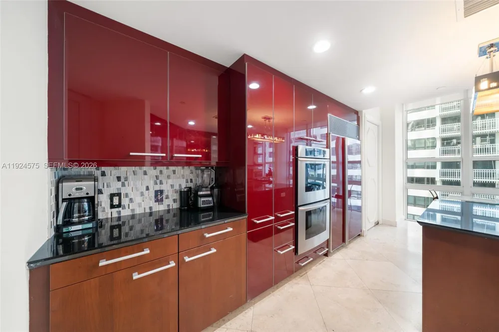 10225 Collins Ave #404 Bal Harbour, FL 33154