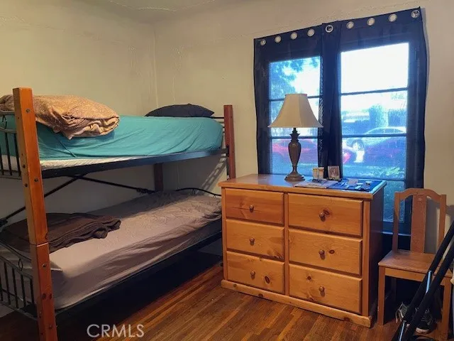 6709 Vesper Van Nuys, CA 91405