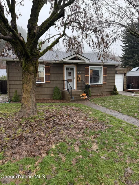 514 W Riverside Ave