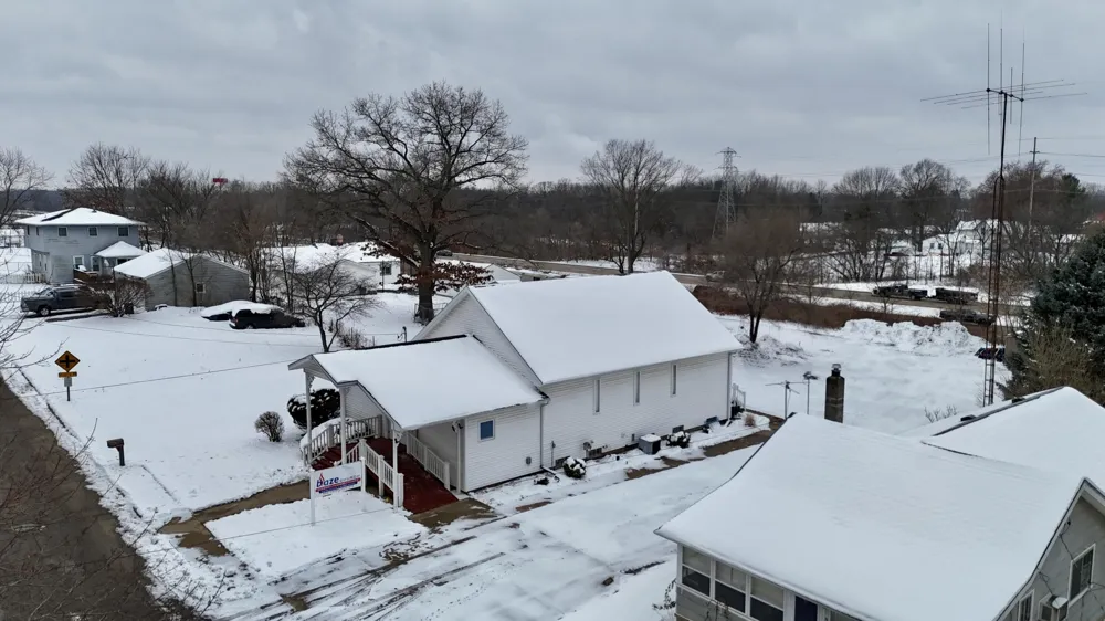 526 Fairyland Avenue Leoni Township, MI 49202