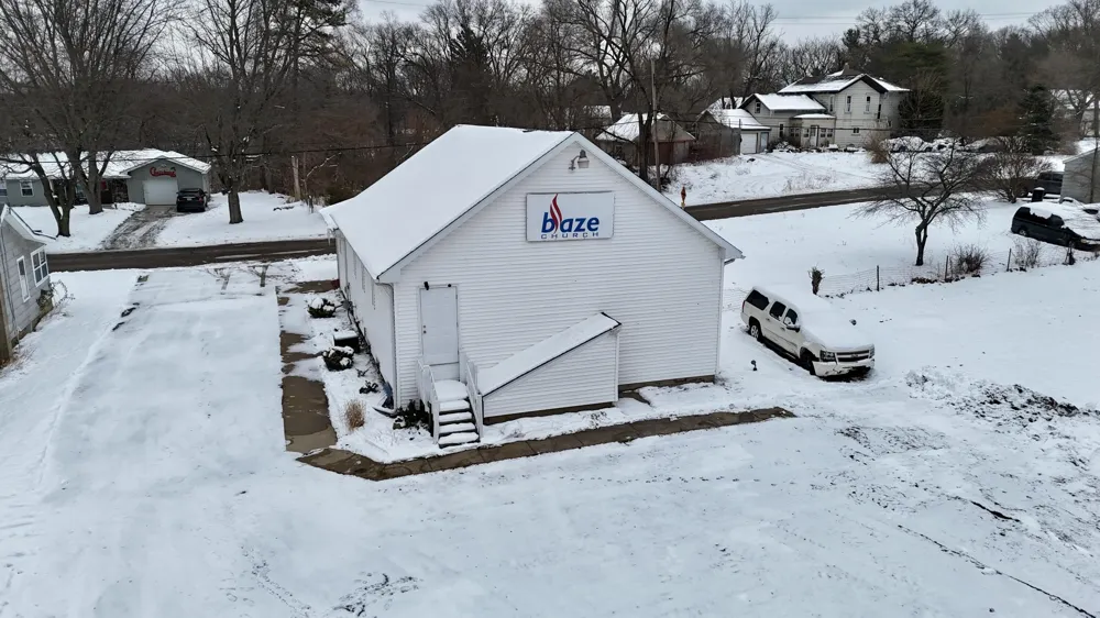 526 Fairyland Avenue Leoni Township, MI 49202