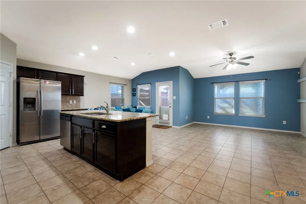 1502 Shims Boulevard