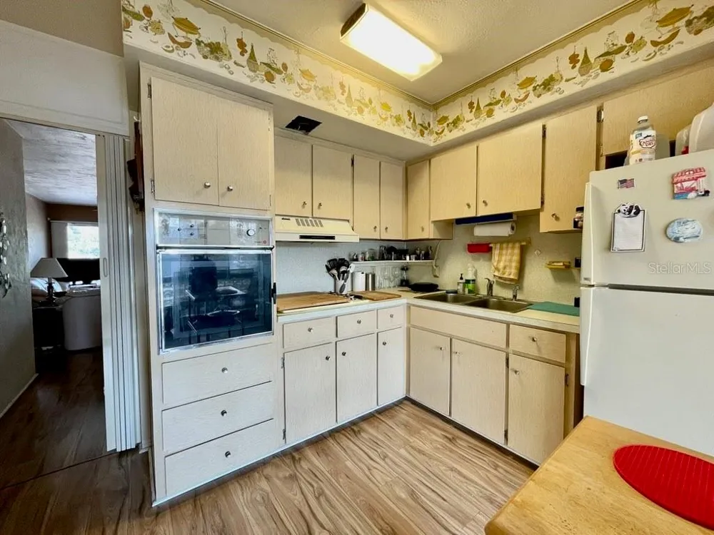 4060 55TH STREET #1209 Kenneth City, FL 33709