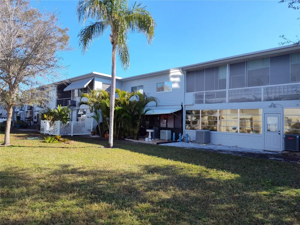 4060 55TH STREET #1209 Kenneth City, FL 33709