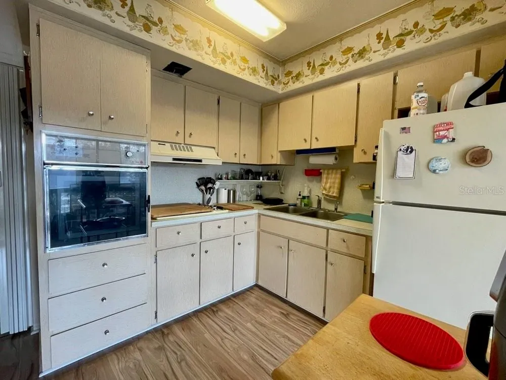 4060 55TH STREET #1209 Kenneth City, FL 33709