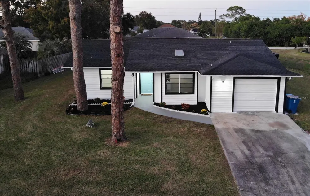 711 KEMPTEN STREET NW Palm Bay, FL 32907