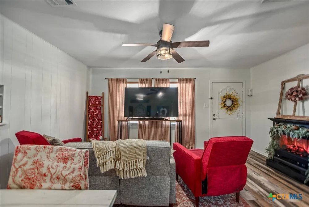 101 Lubbock Street Point Comfort, TX 77978